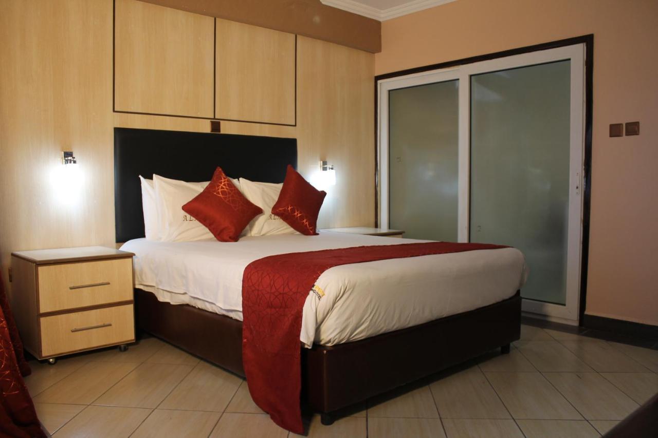 Airport Landing Hotel Nairobi Ngoại thất bức ảnh